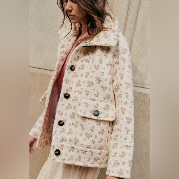 Sezane Jackets & Blazers - Sézane Leo wool blend coat little roses prairie NWT